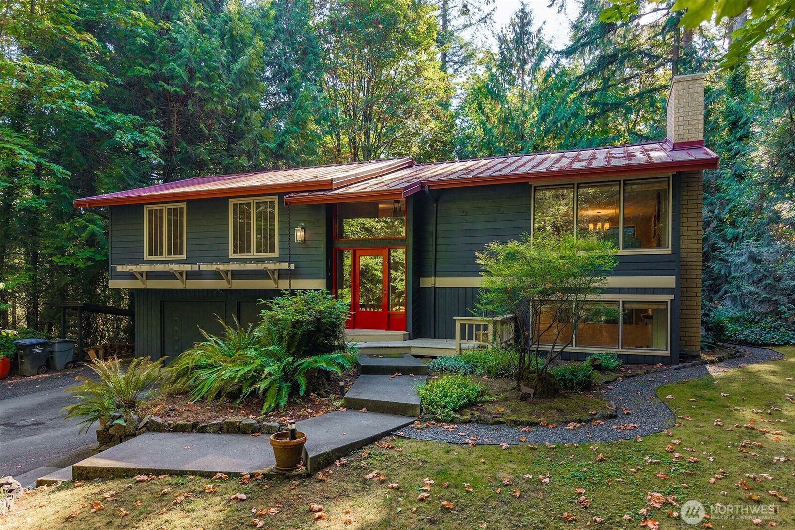 Property Photo:  8051 NE Paulanna Lane  WA 98110 
