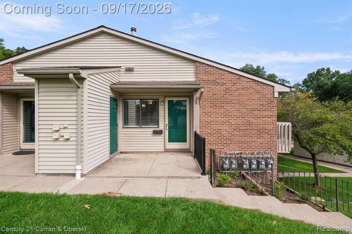 Property Photo: 403 Spring Brooke Drive MI 48116