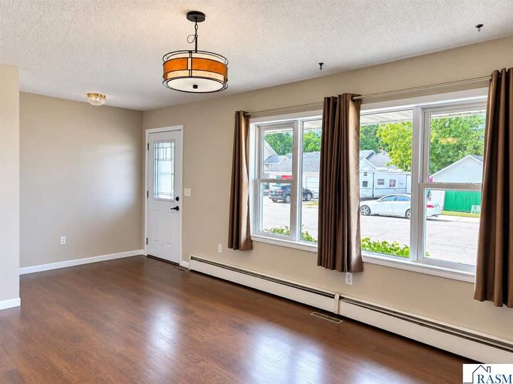 Property Photo:  105 6th Street  MN 56017 