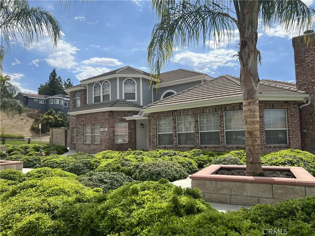 Property Photo: 1597 Cindee CA 92324