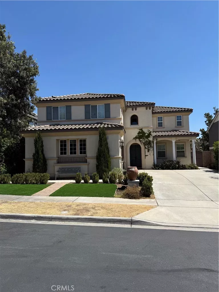 Property Photo: 6029 Lily Rock Dr CA 92336