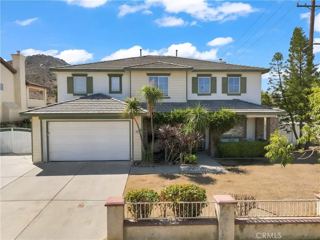 Property Photo:  410 Wild Horse  CA 92860 
