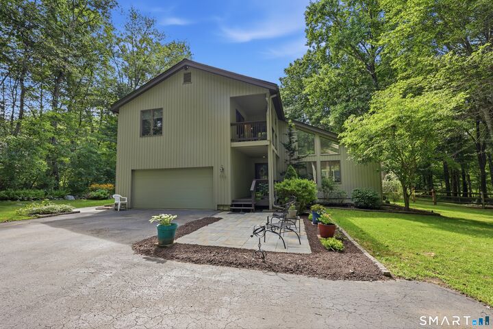 Property Photo:  106 Senate Brook Drive  CT 06231 