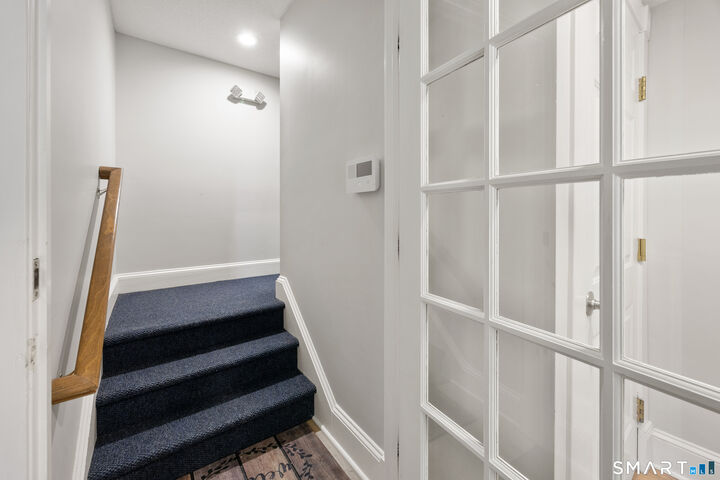 Property Photo:  658 Main Street 2nd Floor  CT 06479 
