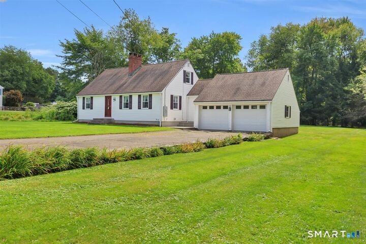 Property Photo:  676 Bush Hill Road  CT 06040 
