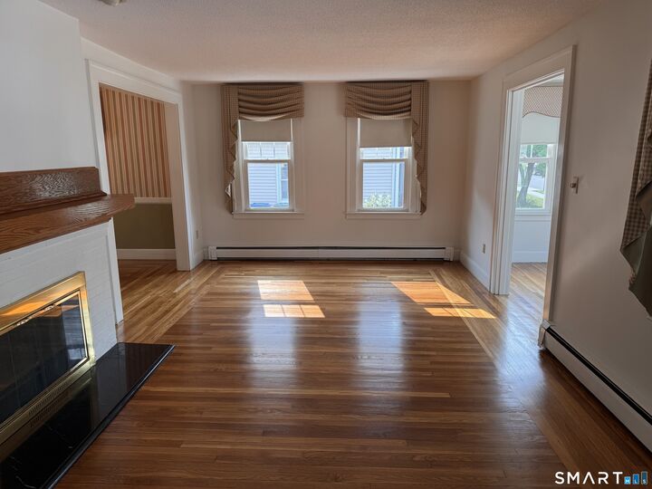 Property Photo:  70 Central Avenue  CT 06517 