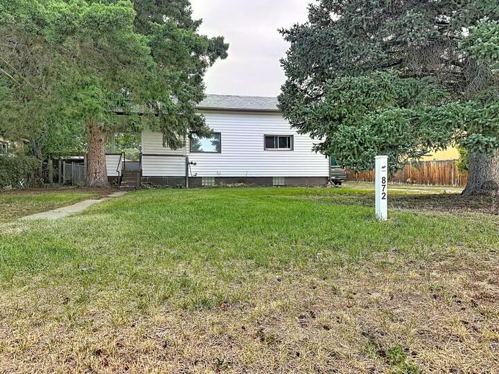 Property Photo:  872 N Adams Avenue  WY 82834 