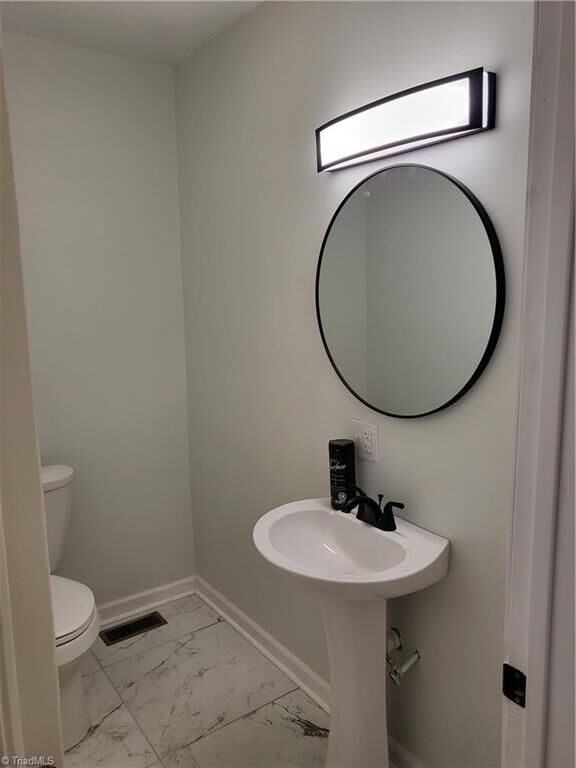 Property Photo:  