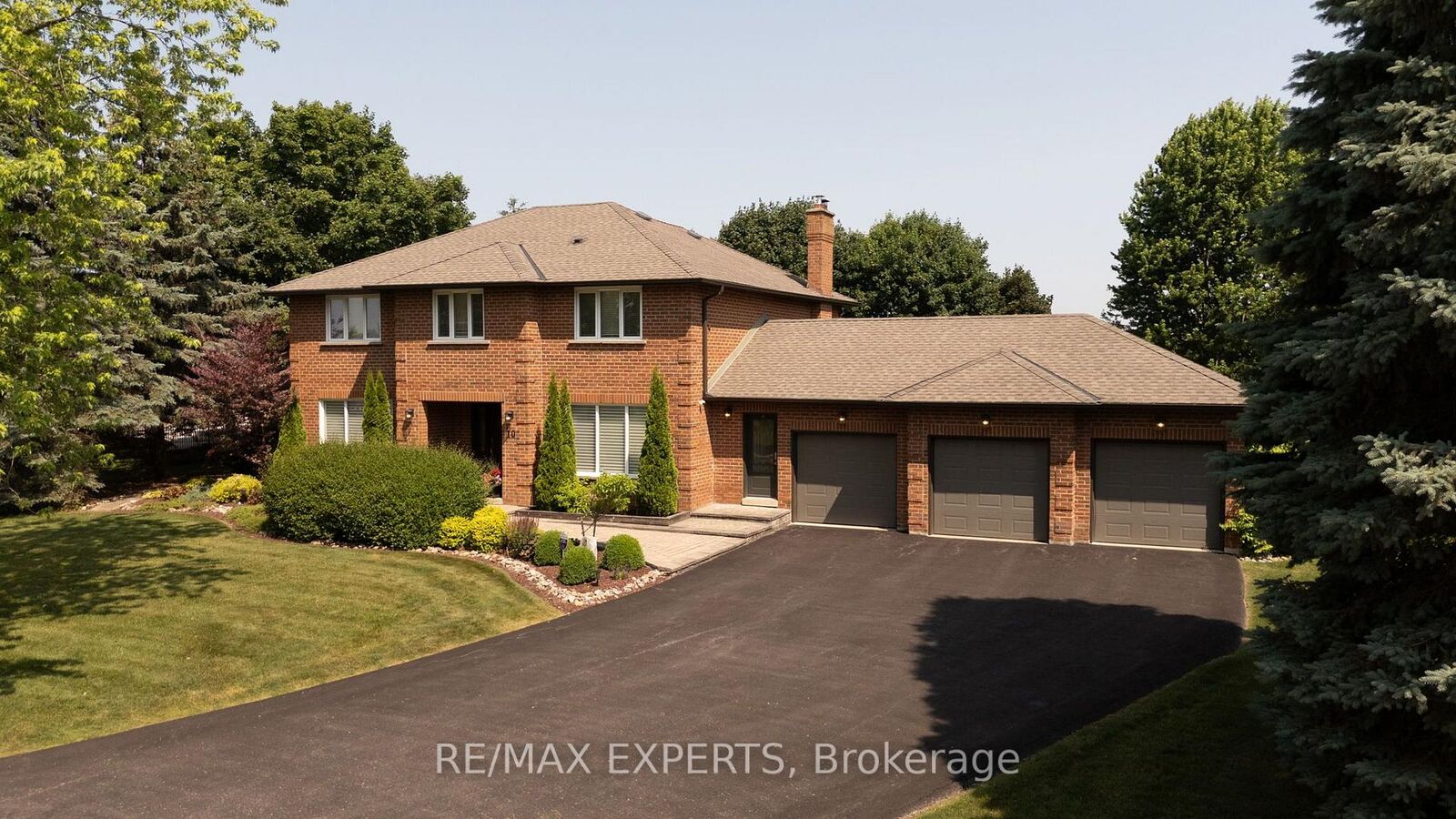Property Photo:  10 Kehoe Court  ON L0G 1N0 