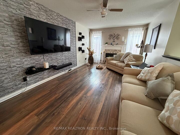 Property Photo:  46 Cloughley Drive  ON L4N 9T3 