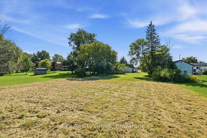 Property Photo:  2298 Hamilton Road  ON K8V 5P8 