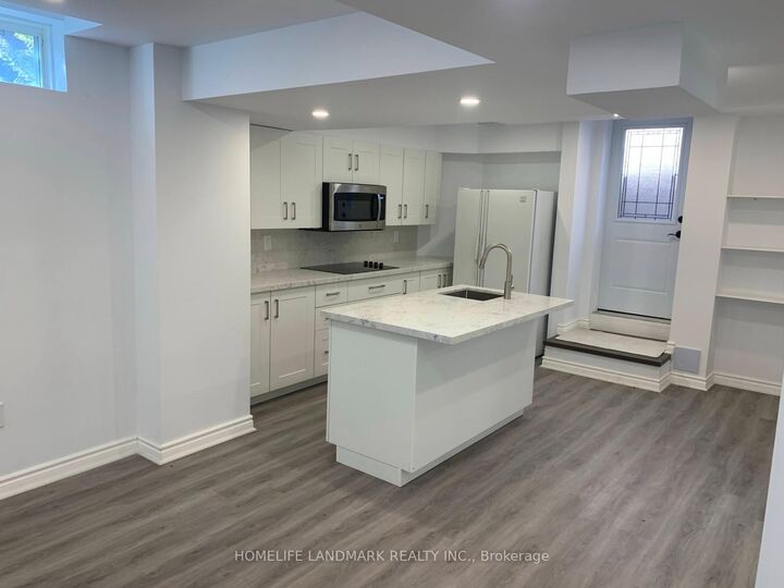 Property Photo:  135 Canyon Hill Avenue Bsmt  ON L4C 0T1 