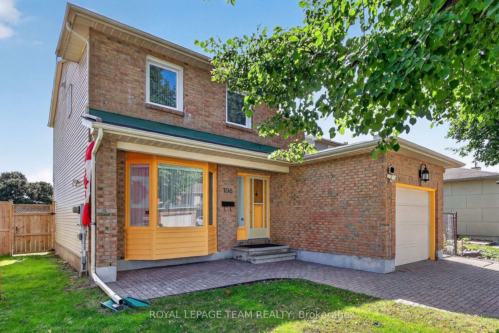 Property Photo: 106 Four Seasons Drive ON K2E 7S1