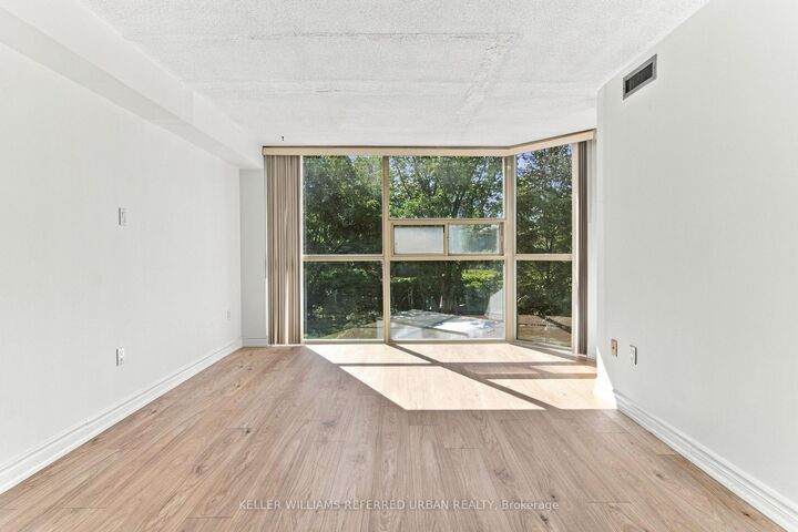 Property Photo: 705 King Street W 215 ON M5V 2W8