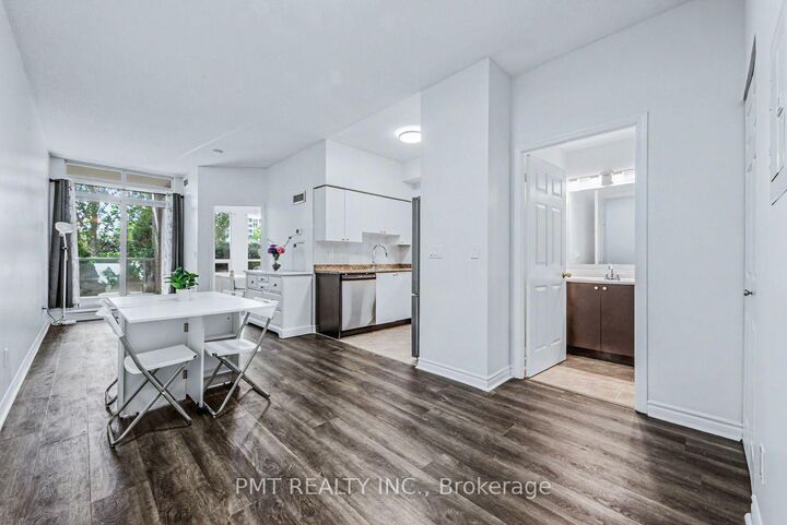 Property Photo:  388 Prince Of Wales Drive 305  ON L5B 0A1 
