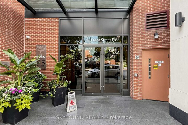 Property Photo:  55 Front Street E 304  ON M5E 0A7 