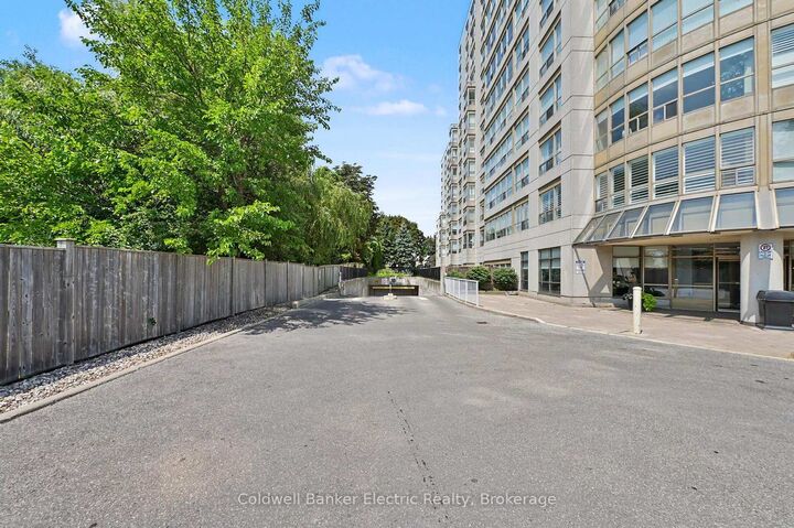 Property Photo: 712 Rossland Road E 1011 ON L1N 9E8