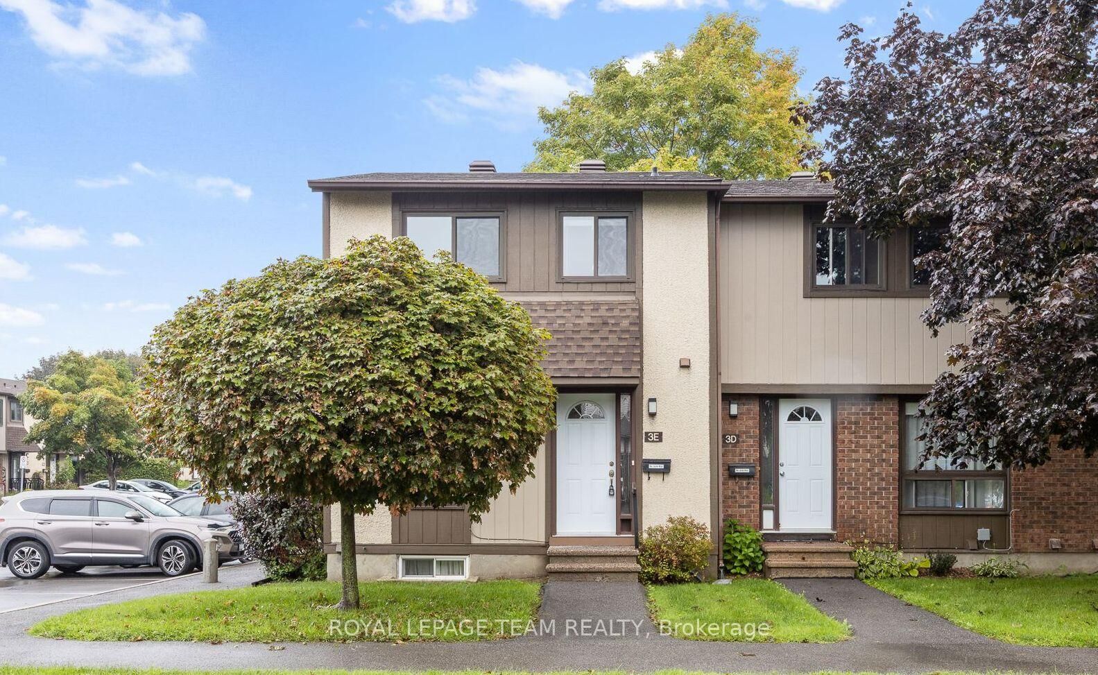 Property Photo:  3E Vanessa Terrace  ON K2J 1Y3 
