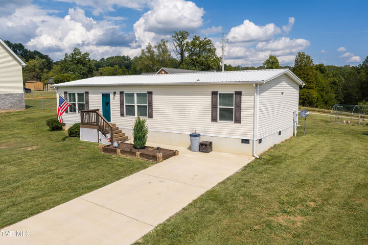 Property Photo:  152 Rolling Hills Drive  TN 37642 