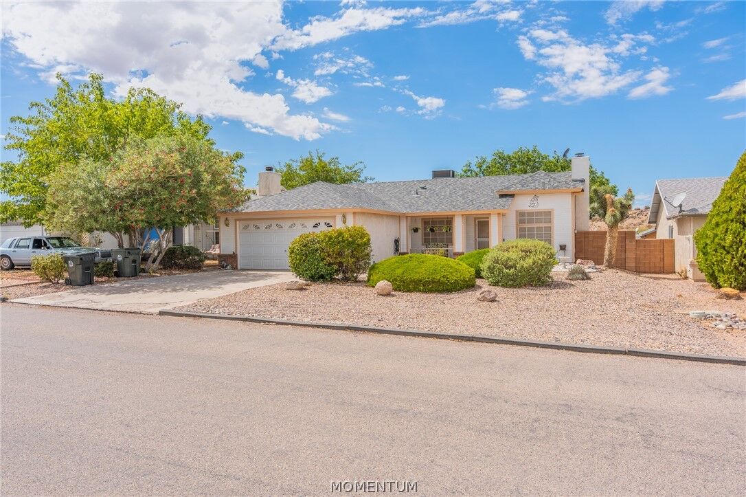 Property Photo:  3135 N Stewart Street  AZ 86401 