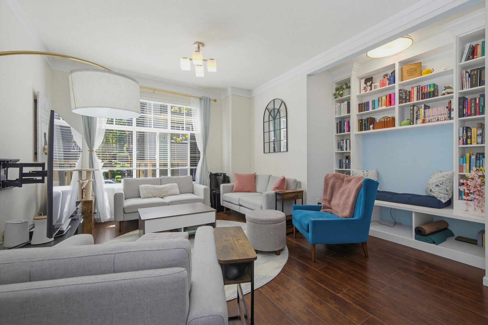 Property Photo:  13886 62 Avenue 10  BC V3X 0G2 