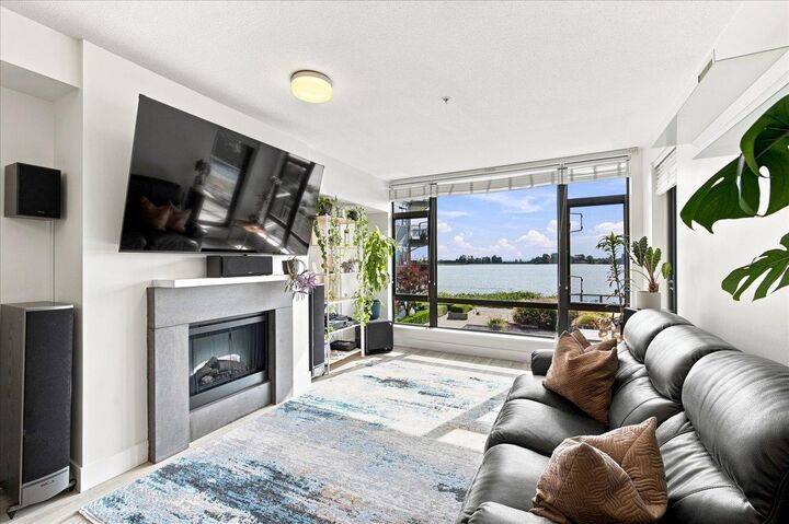 Property Photo:  14200 Riverport Way 202  BC V6W 1M4 