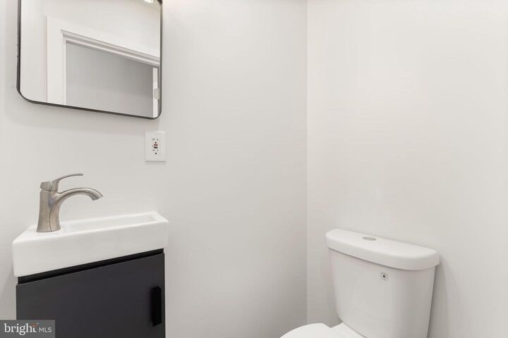 Property Photo:  3500 Wharton Street 104  PA 19146 