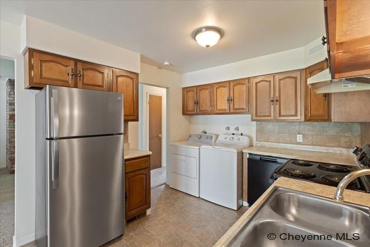 Property Photo:  104 W 29th St  WY 82001 