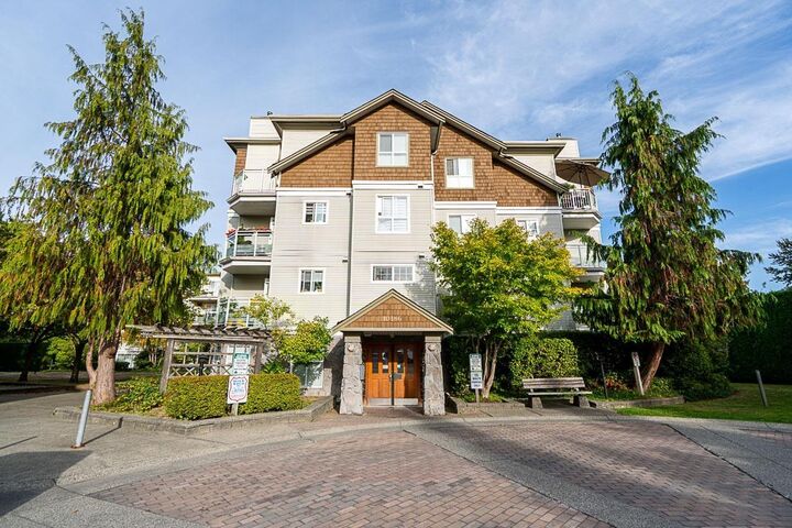 Property Photo:  10186 155 Street 201  BC V3R 0R6 