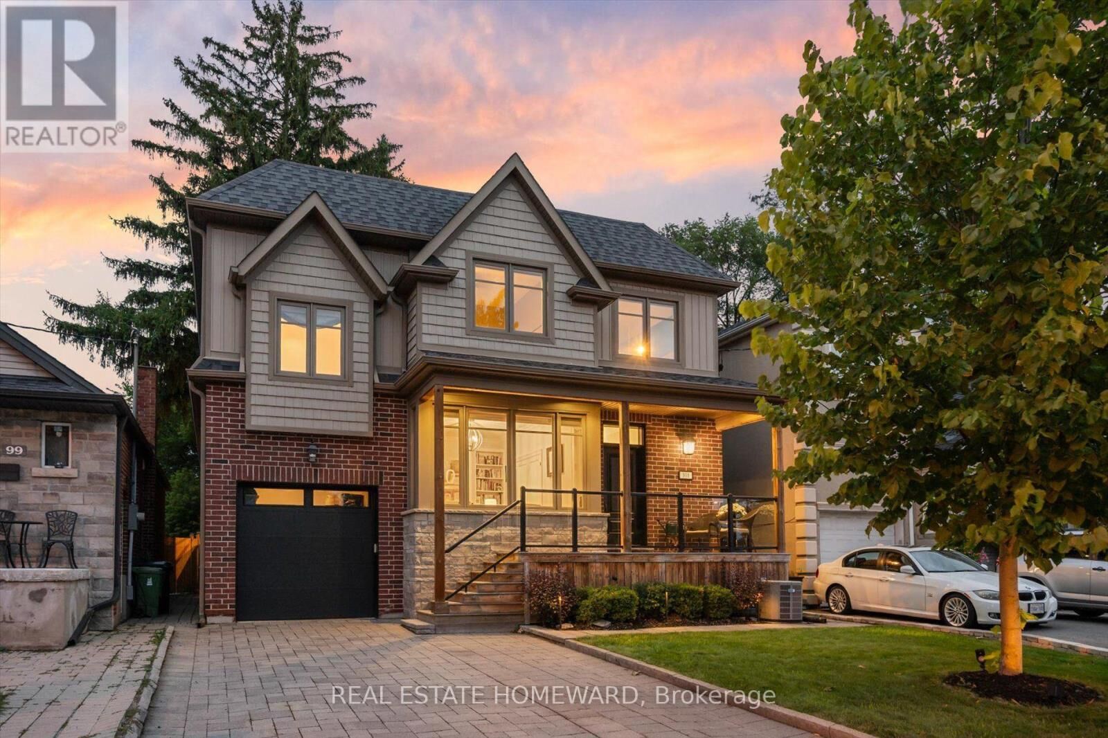 Property Photo:  101 Northdale Boulevard  ON M4B 1X1 