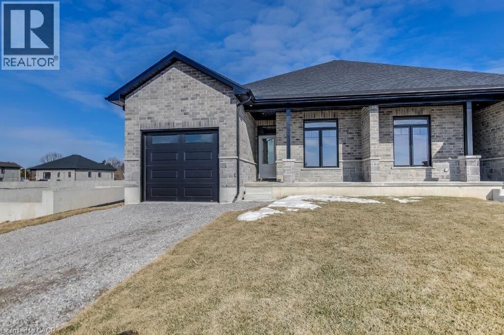 Property Photo:  381 Argyle Avenue  ON N4B 0B2 