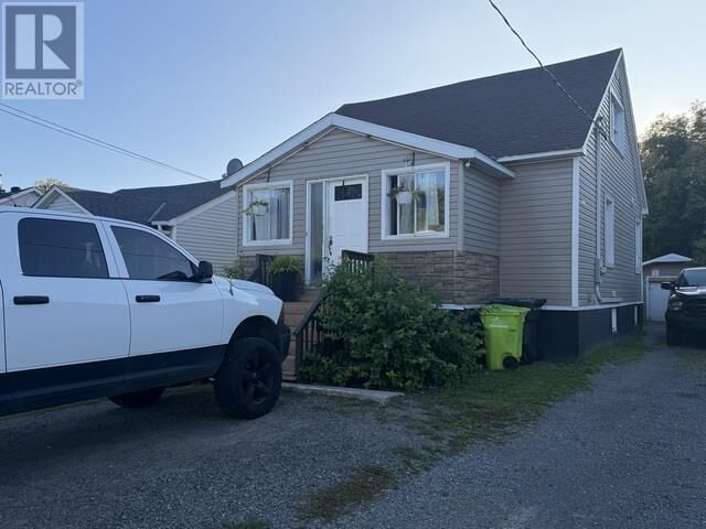 Property Photo:  317 Moody St  ON P6C 3Z9 