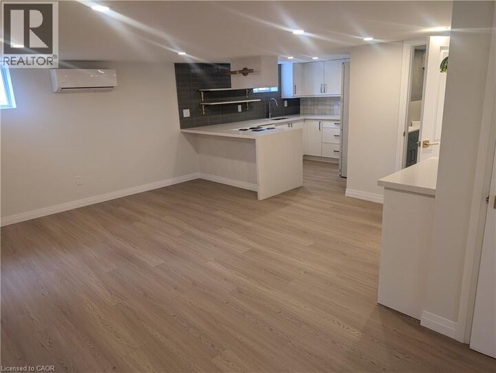 Property Photo:  184 East Plains Road East  ON L7T 2C3 