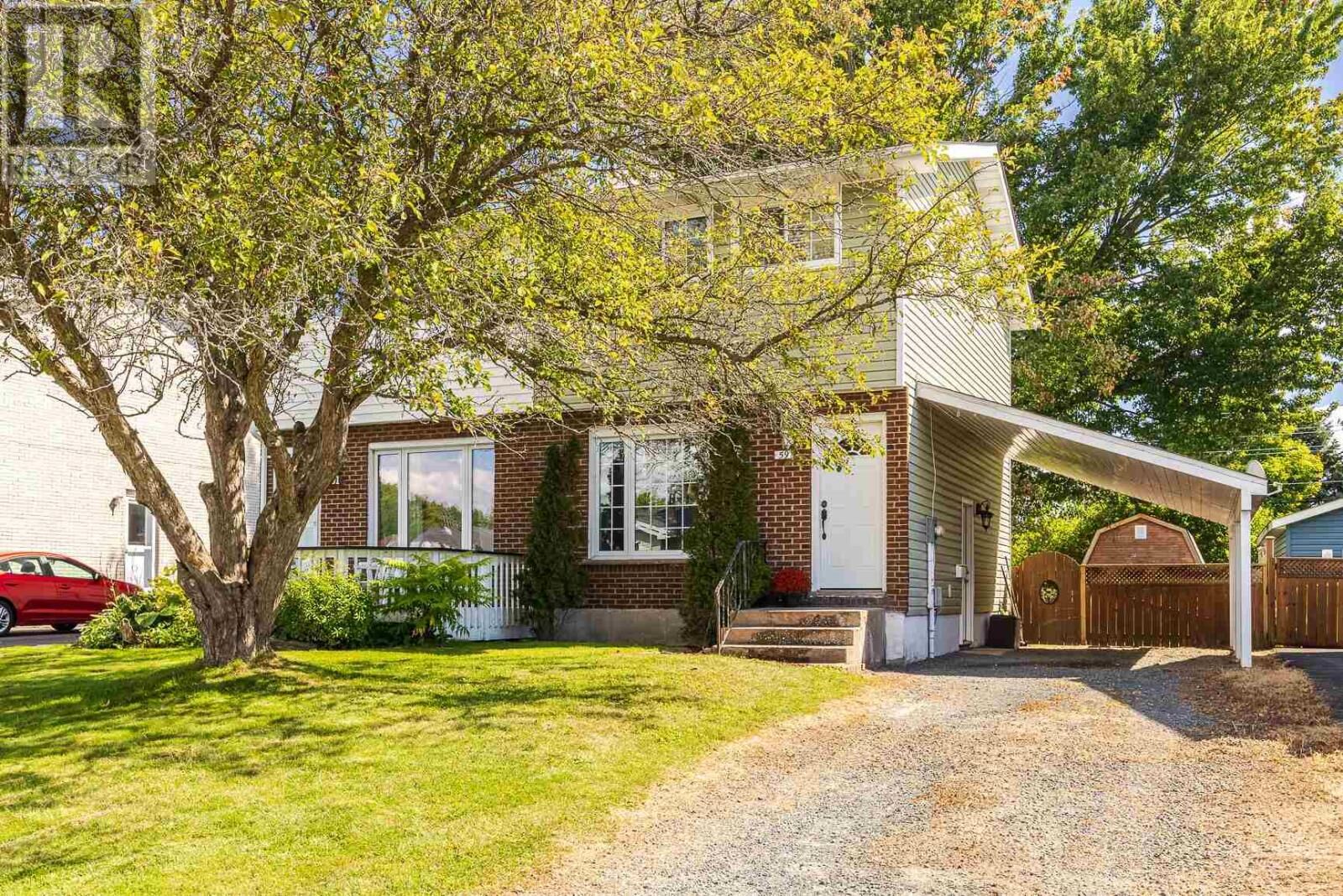 Property Photo:  59 Williams St  ON P6A 5V3 