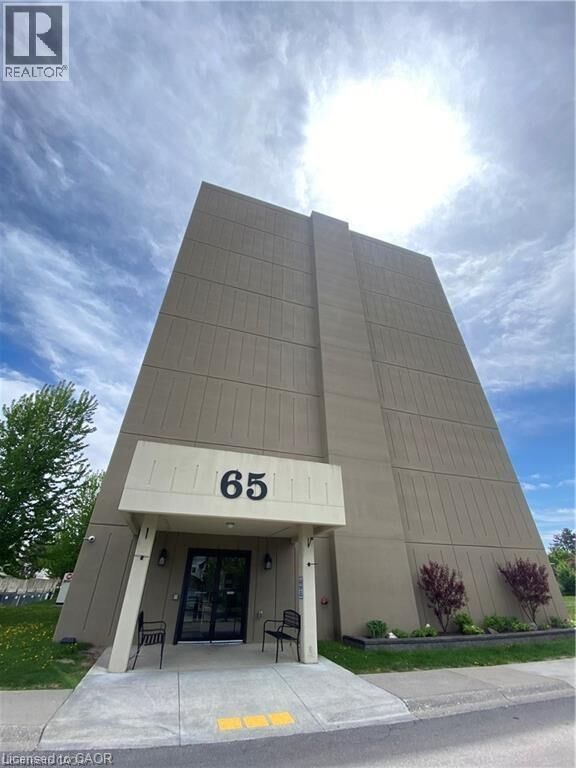 Property Photo:  65 Highland Crescent 502  ON N2M 5M8 