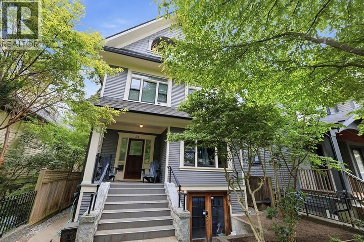 Property Photo:  21 East 22nd Avenue  BC V5V 1T3 
