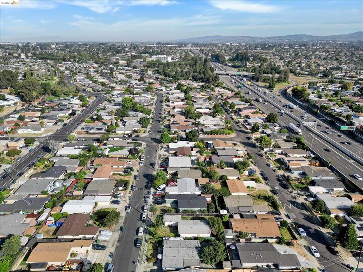 Property Photo: 27758 La Porte Ave CA 94545