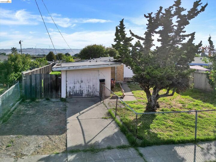 Property Photo:  27758 La Porte Ave  CA 94545 