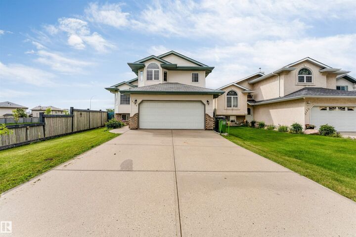 Property Photo:  5119 157 Avenue NW  AB T5Y 2X5 