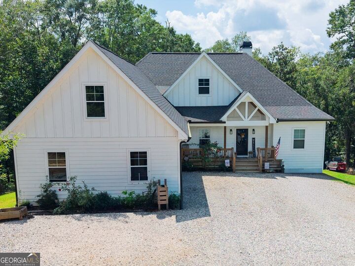 Property Photo:  449 Captains Court  GA 30523 