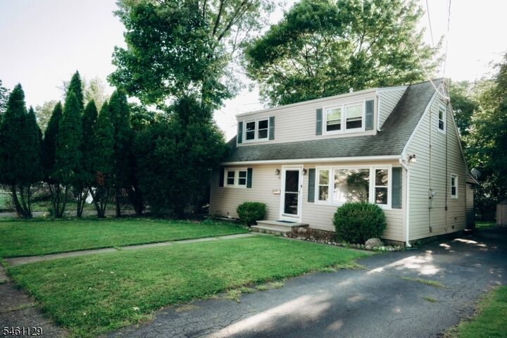 Property Photo:  12 Central Ave  NJ 07442 
