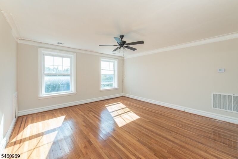 Property Photo:  9 Vernon Ave 3  NJ 07108 