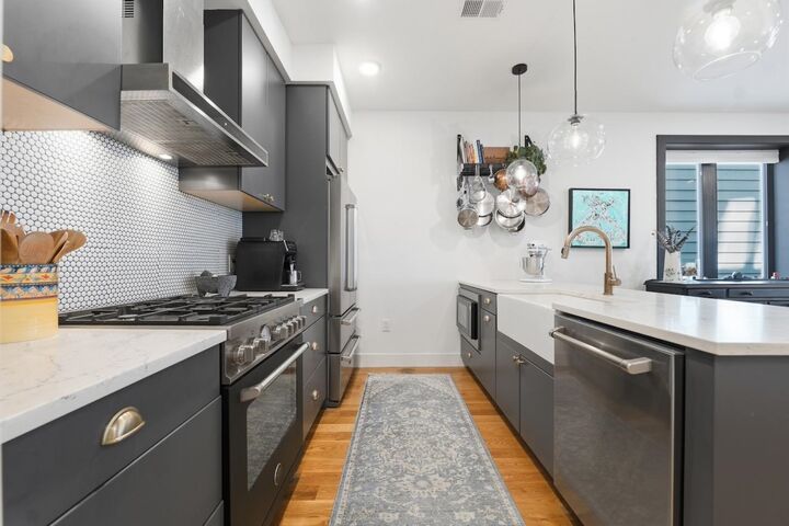 Property Photo: 177 Congress St 1 NJ 07307