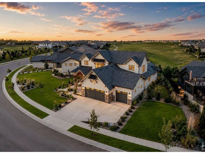 Property Photo:  2782 Heron Lakes Pkwy  CO 80513 