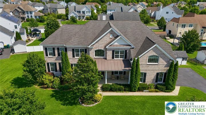Property Photo: 7406 Cedar Road PA 18062