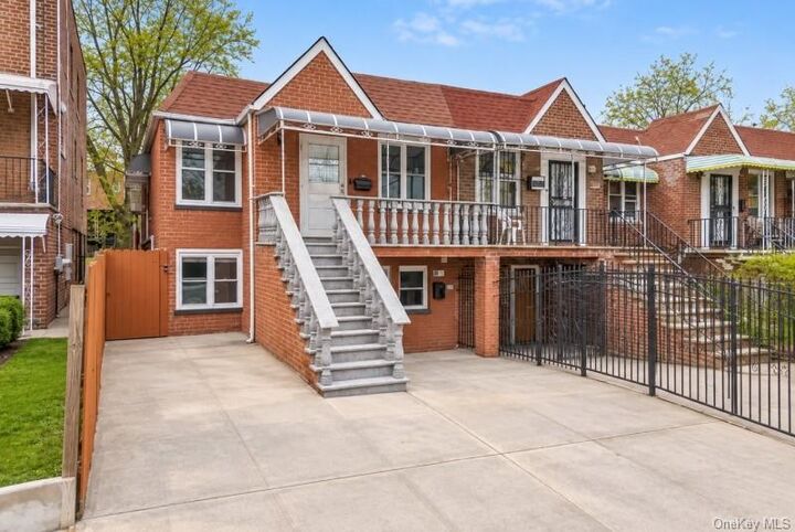 Property Photo: 3121 Mickle Avenue NY 10469