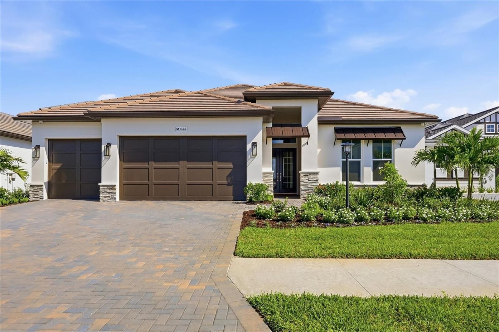 Property Photo: 844 Blue Shell Loop FL 34240