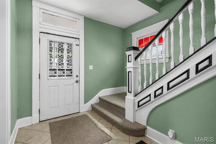 Property Photo: 215 E 8th Street IL 62002