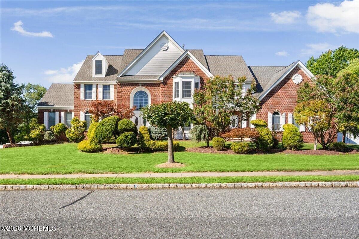 Property Photo:  10 Huxley Court  NJ 07746 