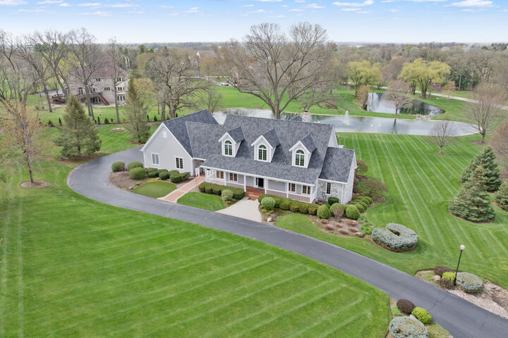 Property Photo:  3916 Windmere Lane  IL 60051 